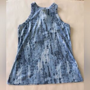 EUC. Small Old Navy Active High Neck Ribbed Tank